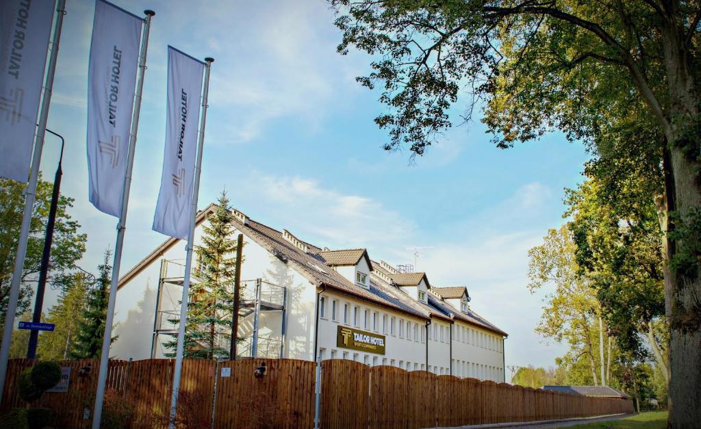 Tailor Hotel Sport & Conference, nocleg blisko dworca Morąg