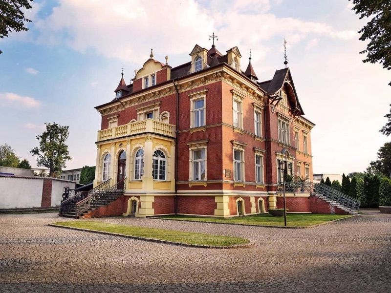 PAŁAC FABRYKANTA, hotel blisko dworca Myszków