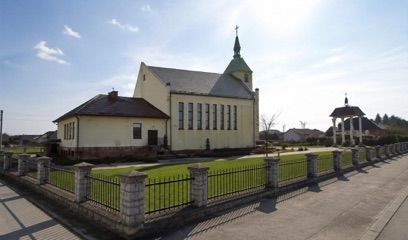 Kościół PW. Miłosierdzia Bożego w Łukowej, atrakcja w pobliżu dworca Nowa Sarzyna