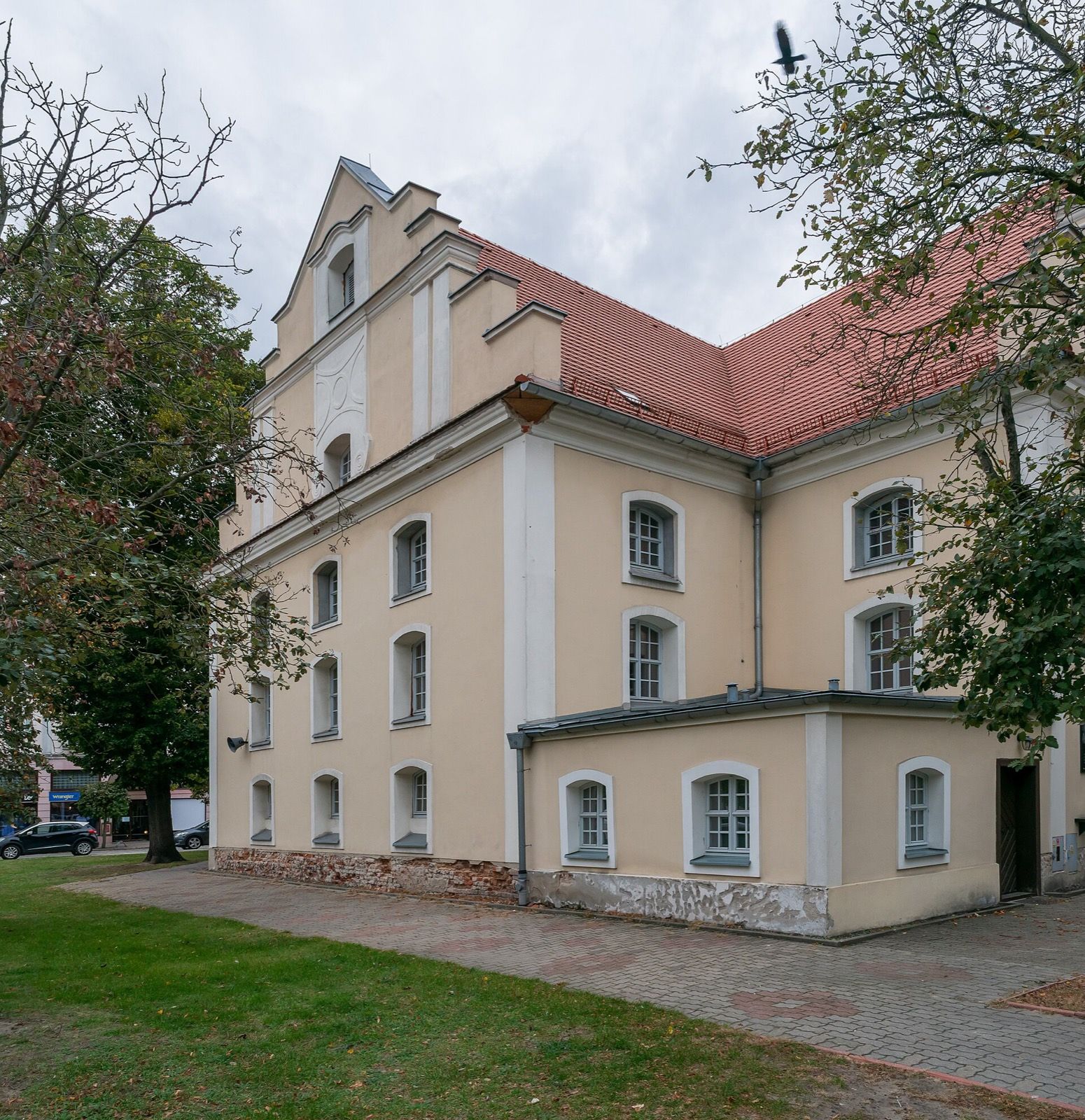 Kościół Najświętszego Serca Pana Jezusa, atrakcja w pobliżu dworca Nowy Tomyśl