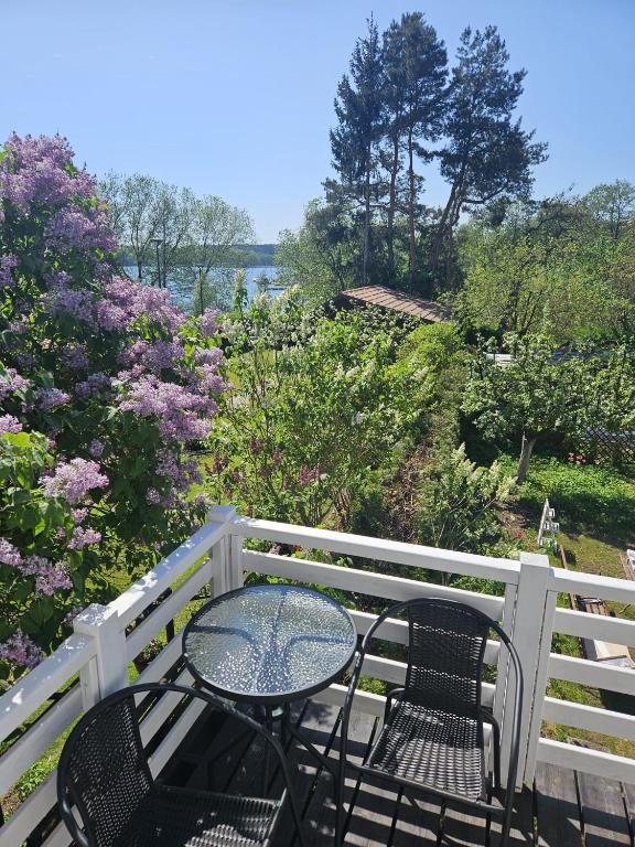 Apartament nad jeziorem Ukiel, nocleg blisko dworca Olsztyn Główny