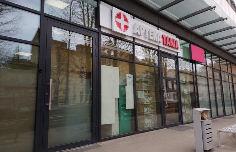 Apteka Tania, sklep przy dworcu Olsztyn Główny