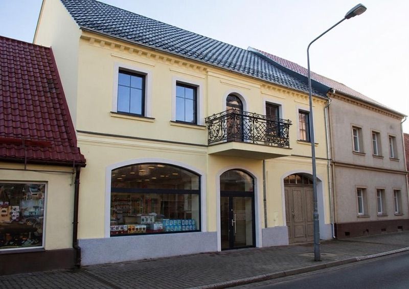 Apteka Lekabel - Rynek 1; Opalenica, sklep przy dworcu Opalenica