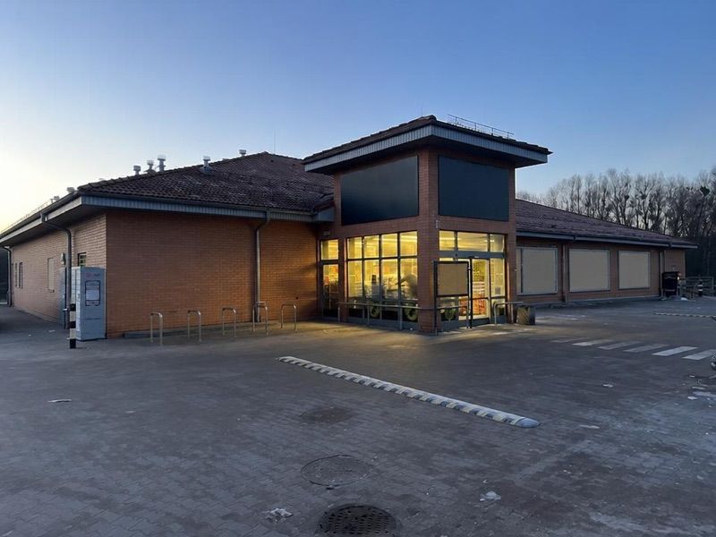 Netto, sklep przy dworcu Ostróda