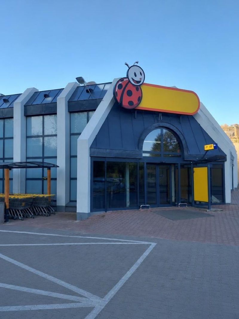 Biedronka, sklep przy dworcu Ostrzeszów