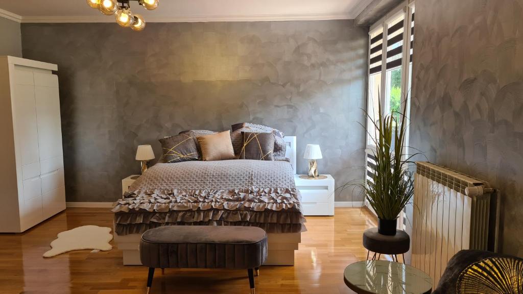 Apartament DeLuxe 2, nocleg blisko dworca Oświęcim
