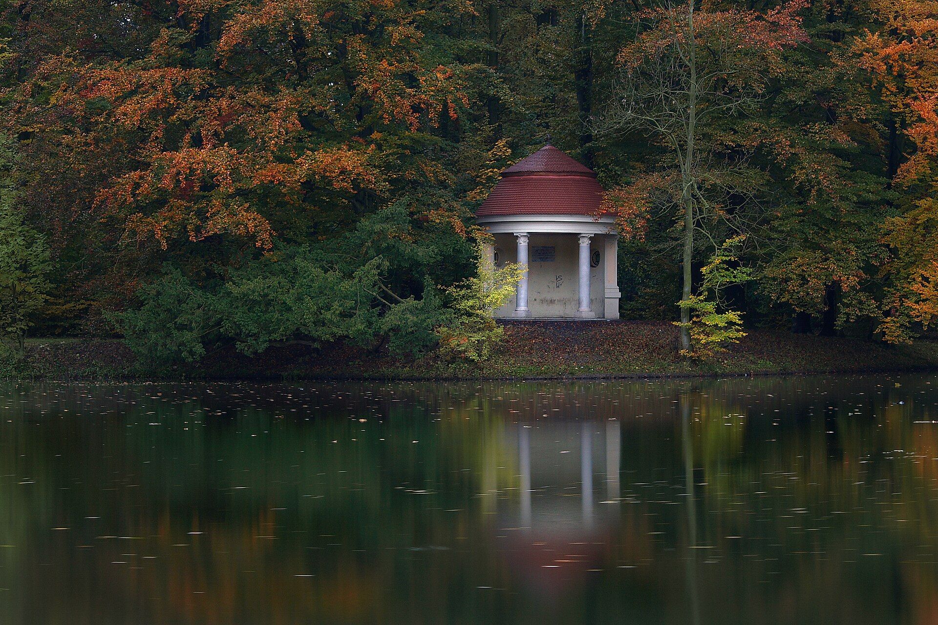 Park Wolności, atrakcja w pobliżu dworca Pabianice