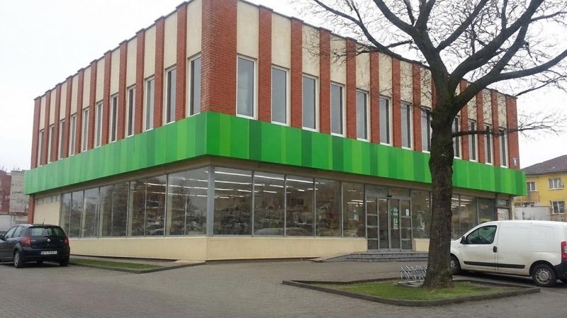 Delikatesy Centrum Pruszcz Gdański, sklep przy dworcu Pruszcz Gdański