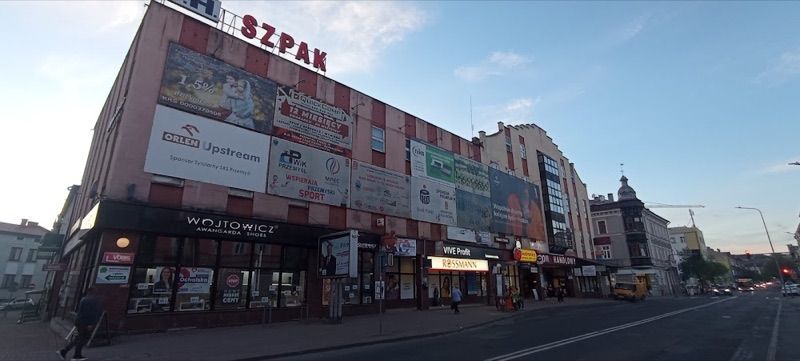 Dom Handlowy Szpak, galeria handlowa w pobliżu dworca Przemyśl Główny