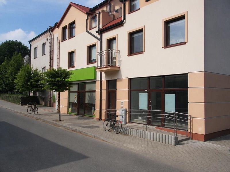 Apteka Różana, sklep przy dworcu Przeworsk