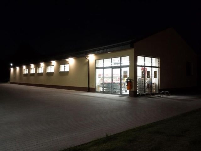 Dino, sklep przy dworcu Rogoźno Wielkopolskie