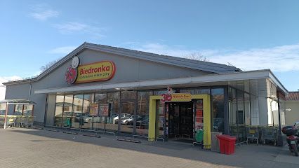 Biedronka, sklep przy dworcu Sanok
