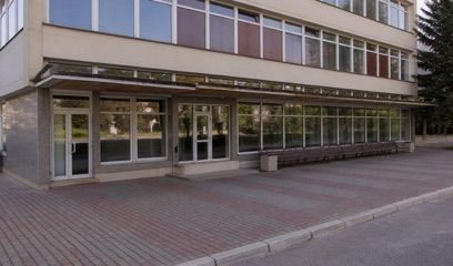 Salonik Prasowy Kolporter, sklep przy dworcu Sanok