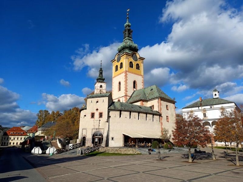 Hrad Banská Bystrica, atrakcja w pobliżu dworca Banská Bystrica