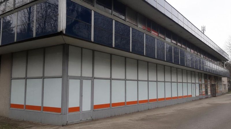 COOP Jednota Supermarket, sklep przy dworcu Žilina Train Station
