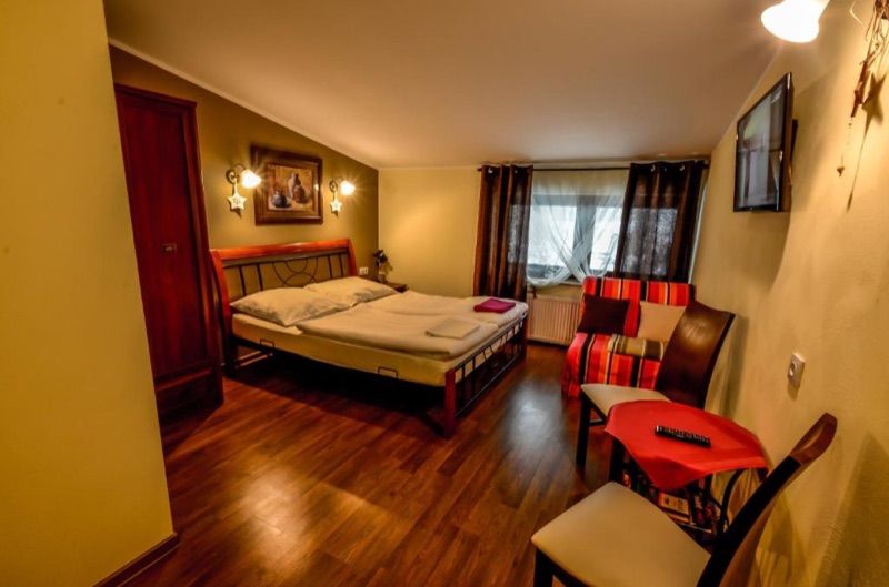 Pokoje BALDI Benelux, hotel blisko dworca Skoczów