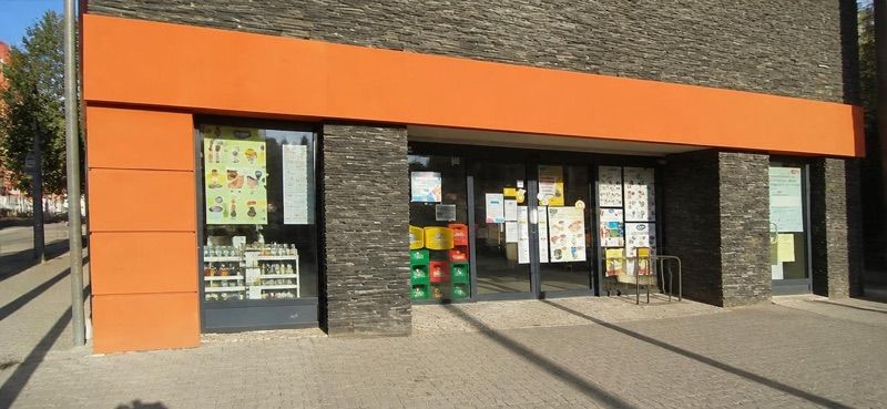 Delikatesy EURO Słomniki, sklep przy dworcu Słomniki Miasto