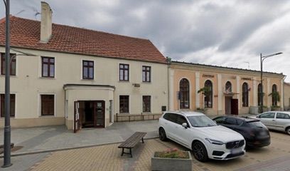 Salonik Ireny Santor w Bibliotece Publicznej, atrakcja w pobliżu dworca Solec Kujawski