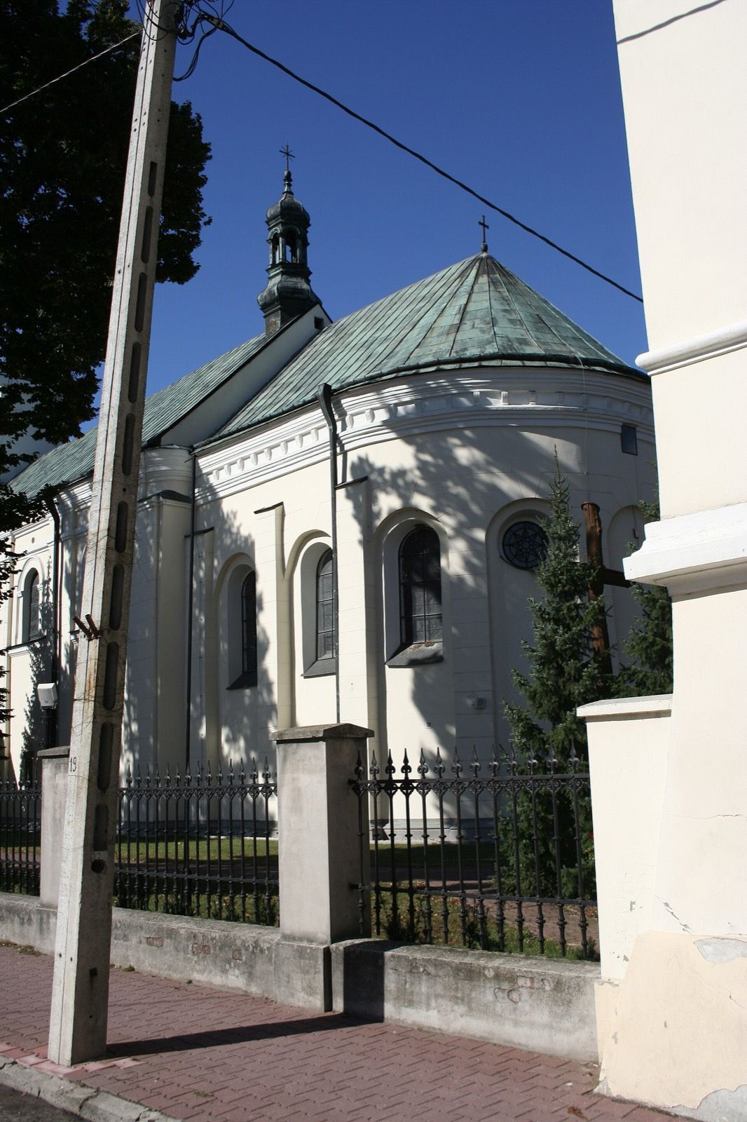Kościół p.w. Nawrócenia św. Pawła, atrakcja w pobliżu dworca Solec Kujawski