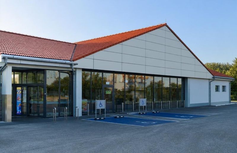 Lidl, sklep przy dworcu Solec Kujawski