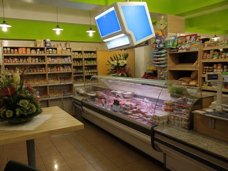 Delikatesy Plus Robert Kaczmarczyk, sklep przy dworcu Sosnowiec Główny