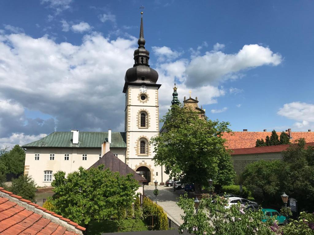 Noclegi U Bram Klasztoru, nocleg blisko dworca Stary Sącz