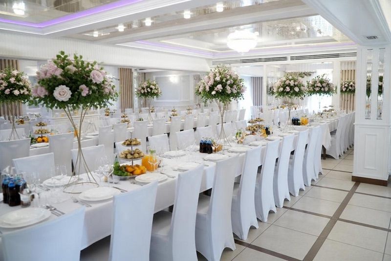 Pałacyk pod Różą - Dom Weselny, Restauracja, Catering, okolice dworca Stróże