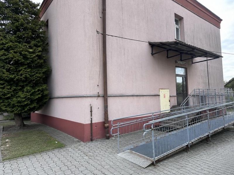 Punkt Apteczny Dr.Max, sklep przy dworcu Stróże