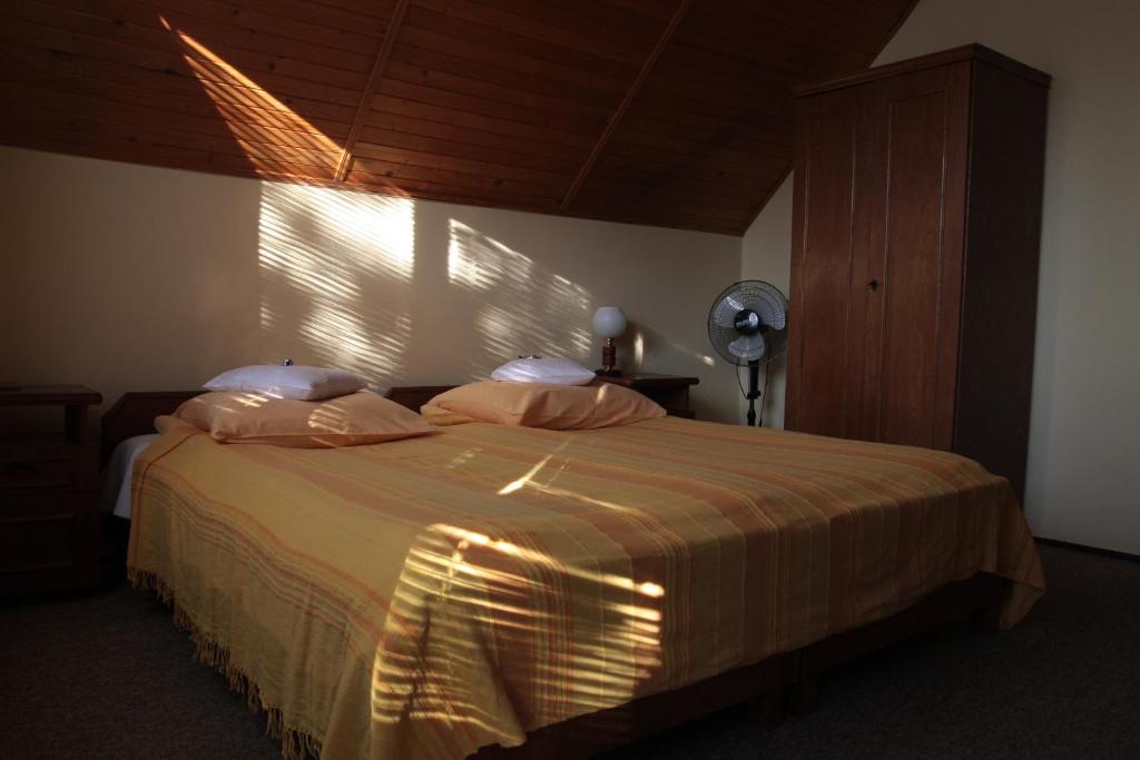 Pensjonat Rezydencja Zuzanna Bed&Breakfast Sucha Beskidzka, nocleg blisko dworca Sucha Beskidzka Zamek