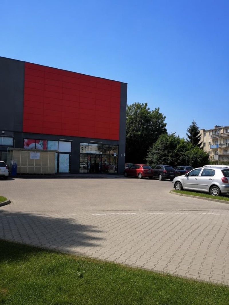 POLOmarket, sklep przy dworcu Świdnica Miasto