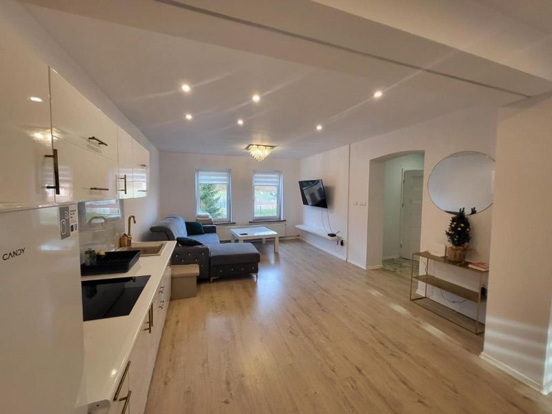 Apartament Daisy, hotel blisko dworca Świebodzice
