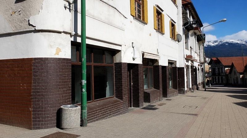 APTEKA KROKUS, sklep przy dworcu Szklarska Poręba Średnia