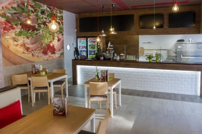 Pizzeria T-Pizza Tomaszów Mazowiecki, Dzieci Polskich 18E, okolice dworca Tomaszów Mazowiecki