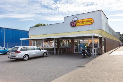 Biedronka, sklep przy dworcu Trzebiatów