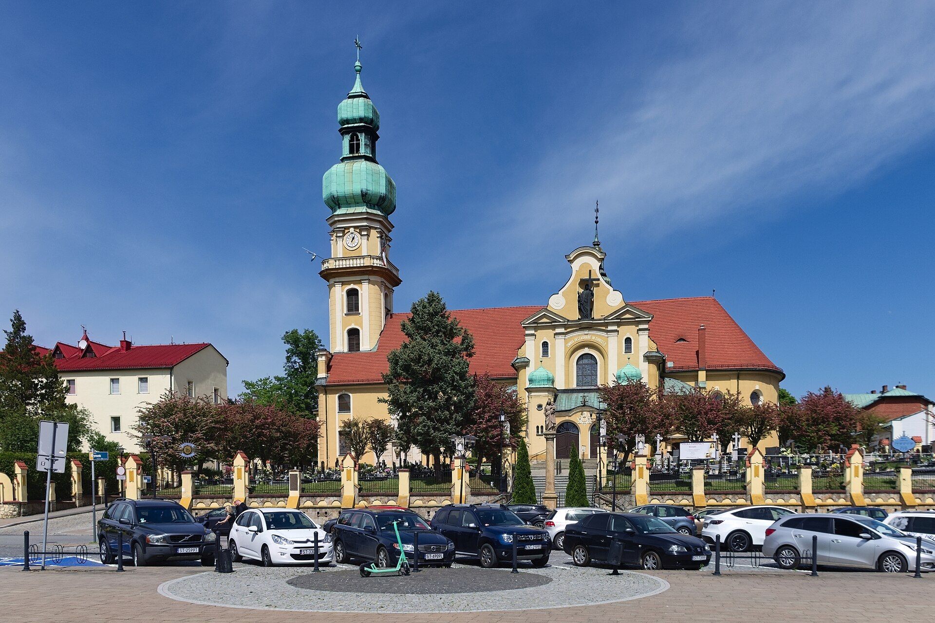 Bazylika św. Marii Magdaleny, atrakcja w pobliżu dworca Tychy