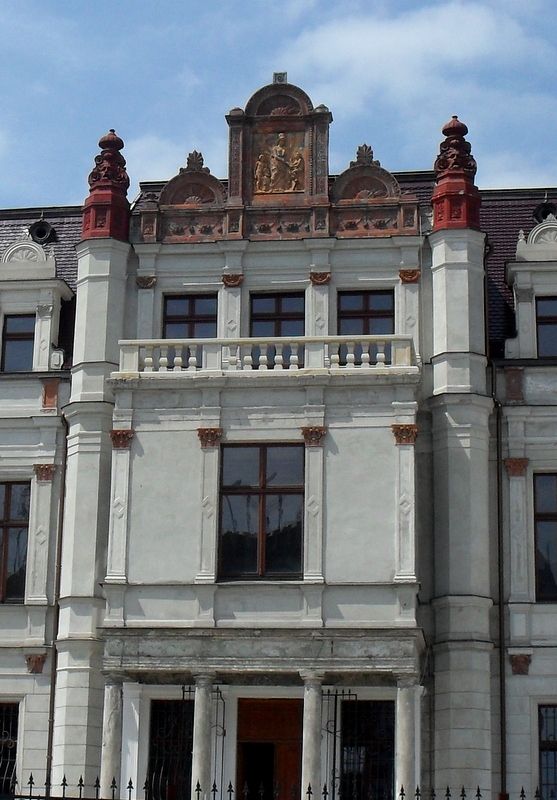 Pałac Tielscha, atrakcja w pobliżu dworca Wałbrzych Miasto