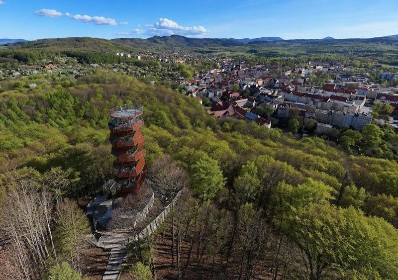 Wieża Widokowa - Wałbrzych, atrakcja w pobliżu dworca Wałbrzych Miasto