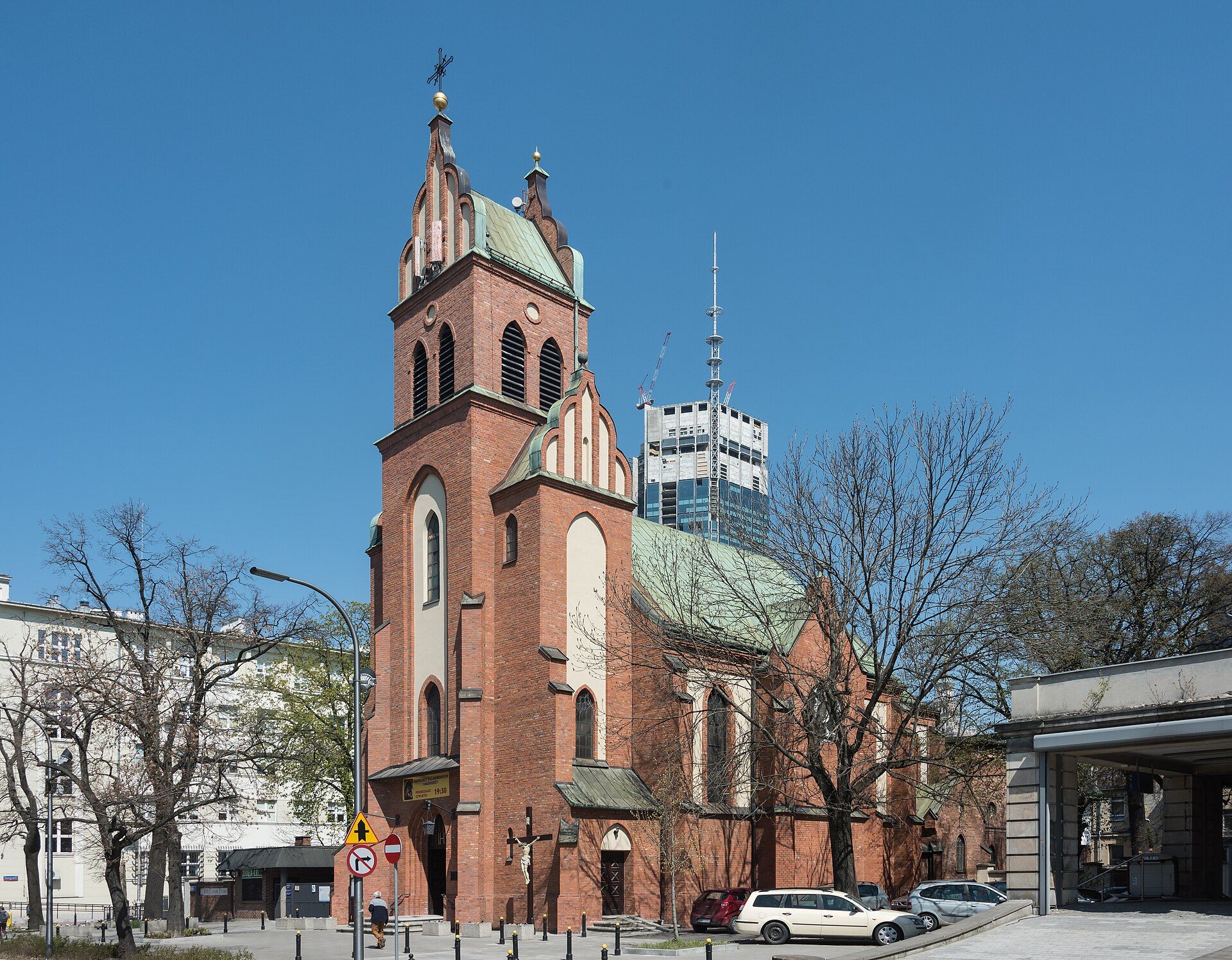 Rzymskokatolicka Parafia św. Alojzego Orione, atrakcja w pobliżu dworca Warszawa Główna