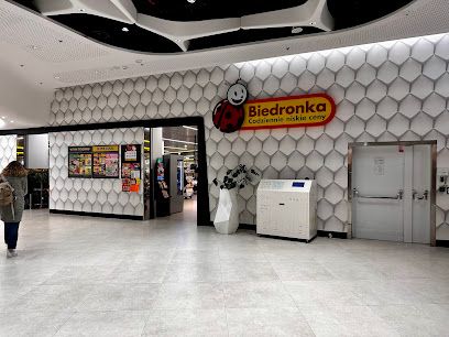 Biedronka, sklep przy dworcu Warszawa Główna