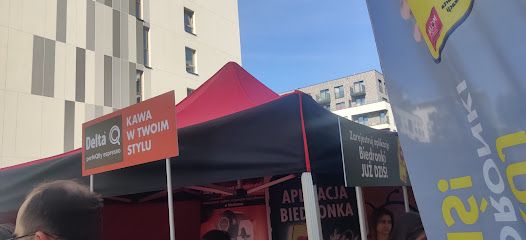 Biedronka, sklep przy dworcu Warszawa Służewiec