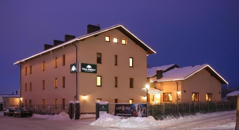 Villa Aromat, hotel blisko dworca Włoszczowa