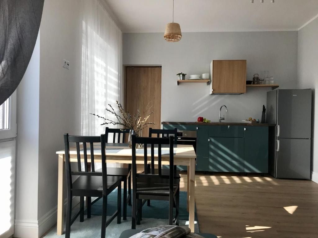 ApartHotel EcoStay, hotel blisko dworca Włoszczowa