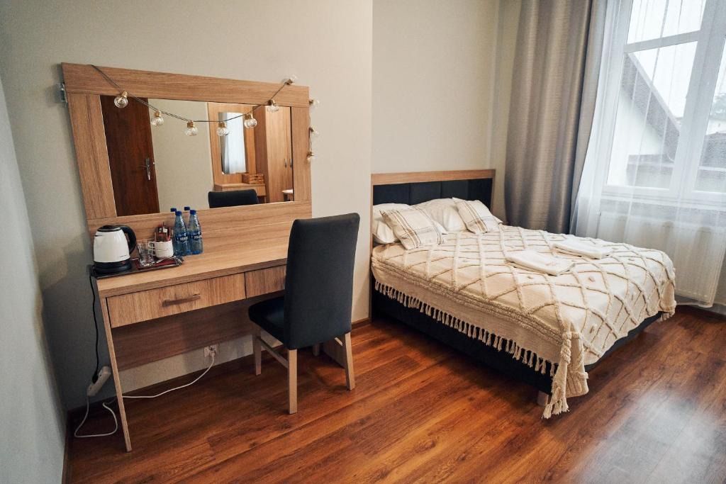 Hotel Lilia, hotel blisko dworca Włoszczowa
