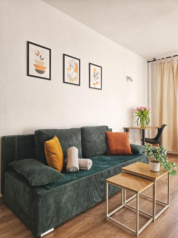 Sunny apartment 3 minutes walk from Rynek square, nocleg blisko dworca Wrocław Nadodrze