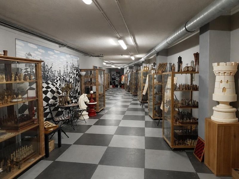 Szachy Świata Muzeum, atrakcja w pobliżu dworca Zamość Wschód
