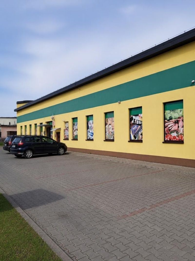 Sklep spożywczo przemysłowy MSH ''WIZAN'' Nr. 91, sklep przy dworcu Zator Park Rozrywki