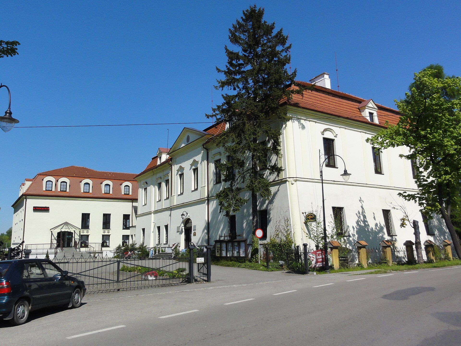 Zamek w Zebrzydowicach, atrakcja w pobliżu dworca Zebrzydowice