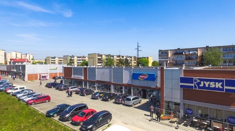 CENTRUM ZAKUPÓW, galeria handlowa w pobliżu dworca Zgierz Dworzec Pkp