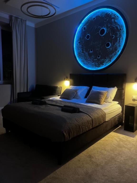 Moon Rooms, hotel blisko dworca Żyrardów